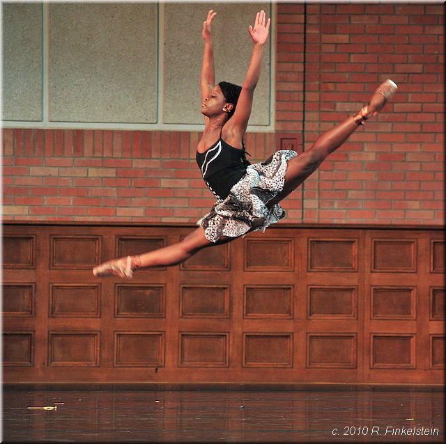 Sierra Leonean-American ballerina Michaela DePrince dies at 29